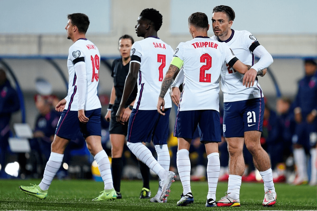 关于球队势均力敌，谁能占据赛场上的主导地位？的信息