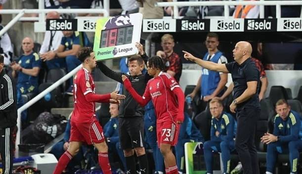 瓦伦西亚主场-轻取莱万特，豪取两连胜的简单介绍