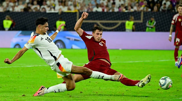 雷火电竞合作-匈牙利国家队在比赛中遭遇惨败，离开赛场