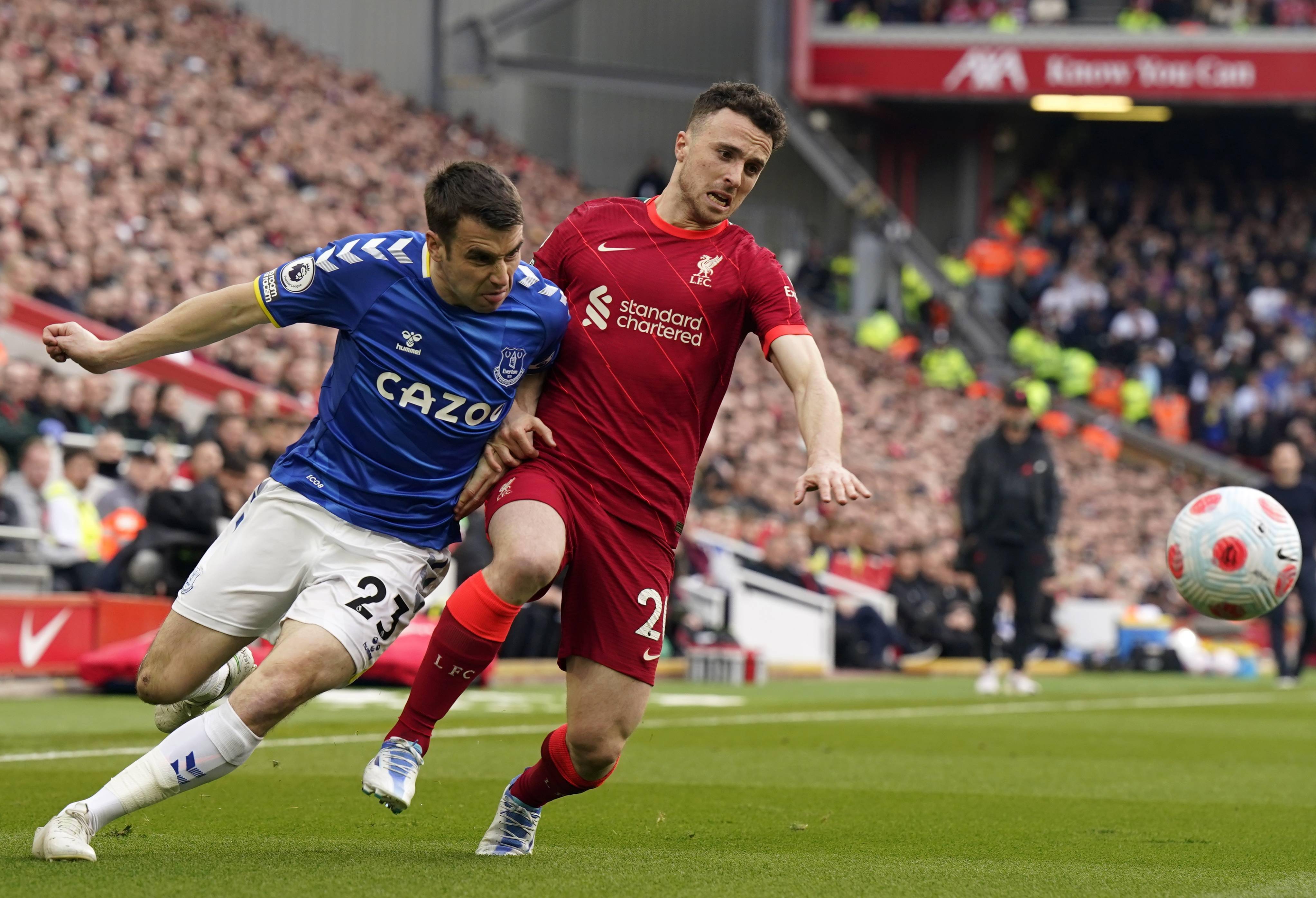 包含英超赛事精彩瞬间盘点，年度回顾震撼登场的词条