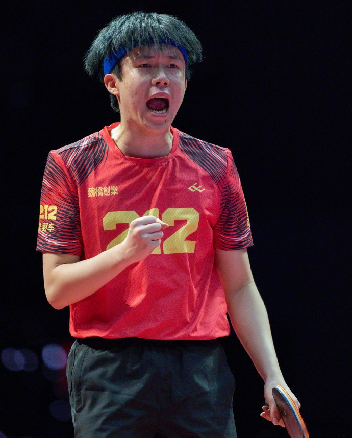 包含中国队完胜德国队，梁靖崑统治全场的词条