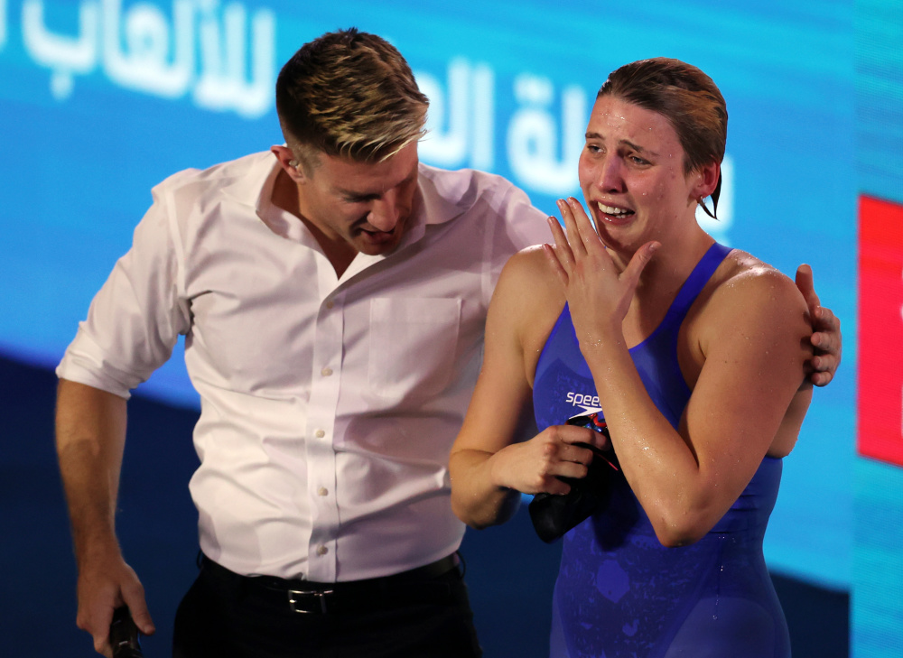 雷火电竞下载-瑞典游泳选手遥遥领先，夺冠