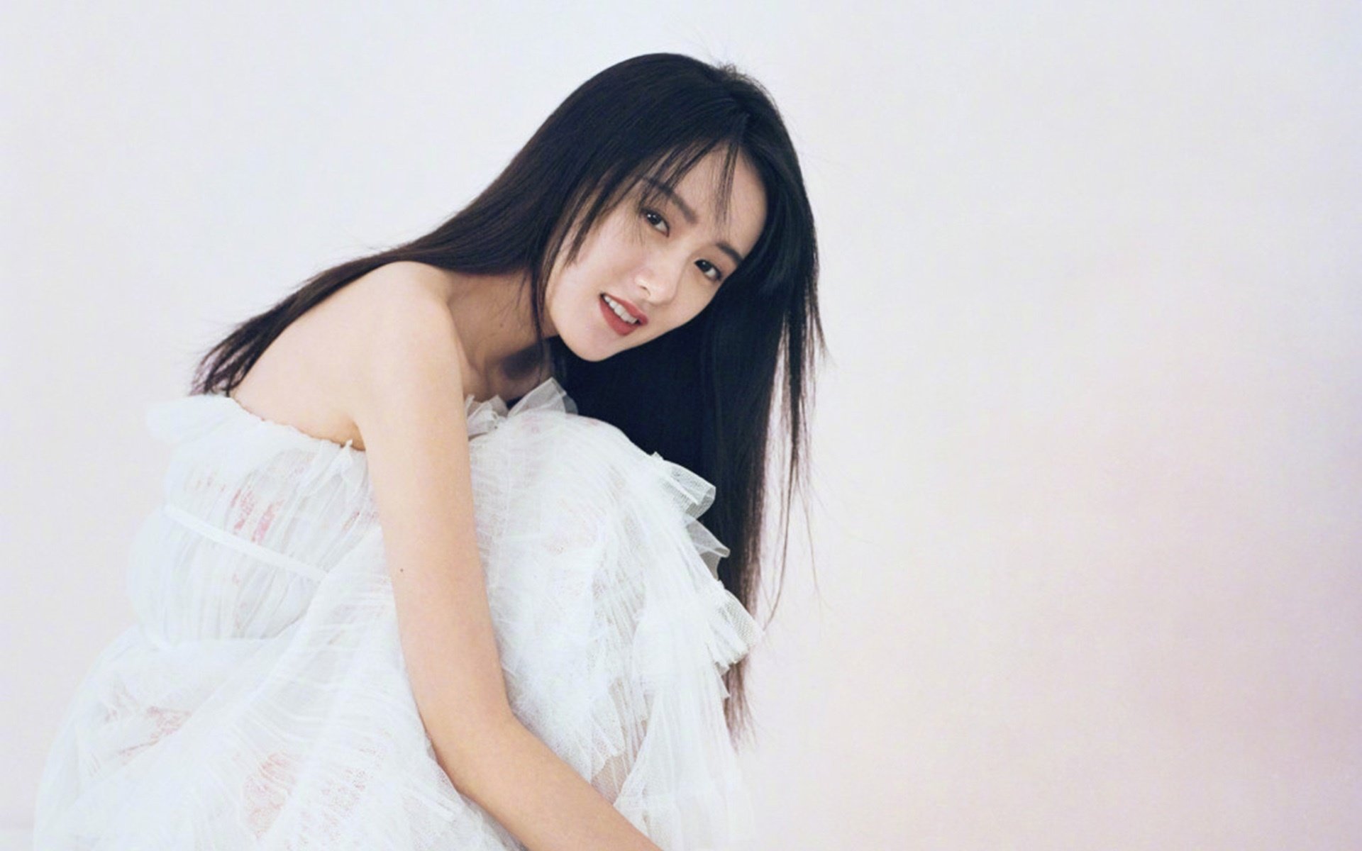 雷火电竞app-狼群撕碎落日，生死战48分狂胜背后的死亡防守与时代更迭