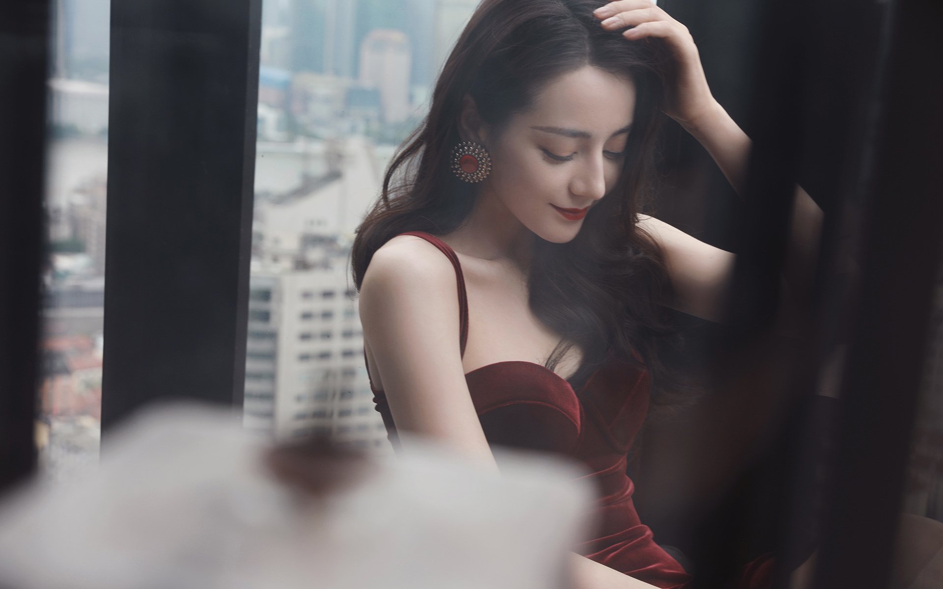 红黑军团战术拆解波兰，卢卡库诠释何谓关键先生