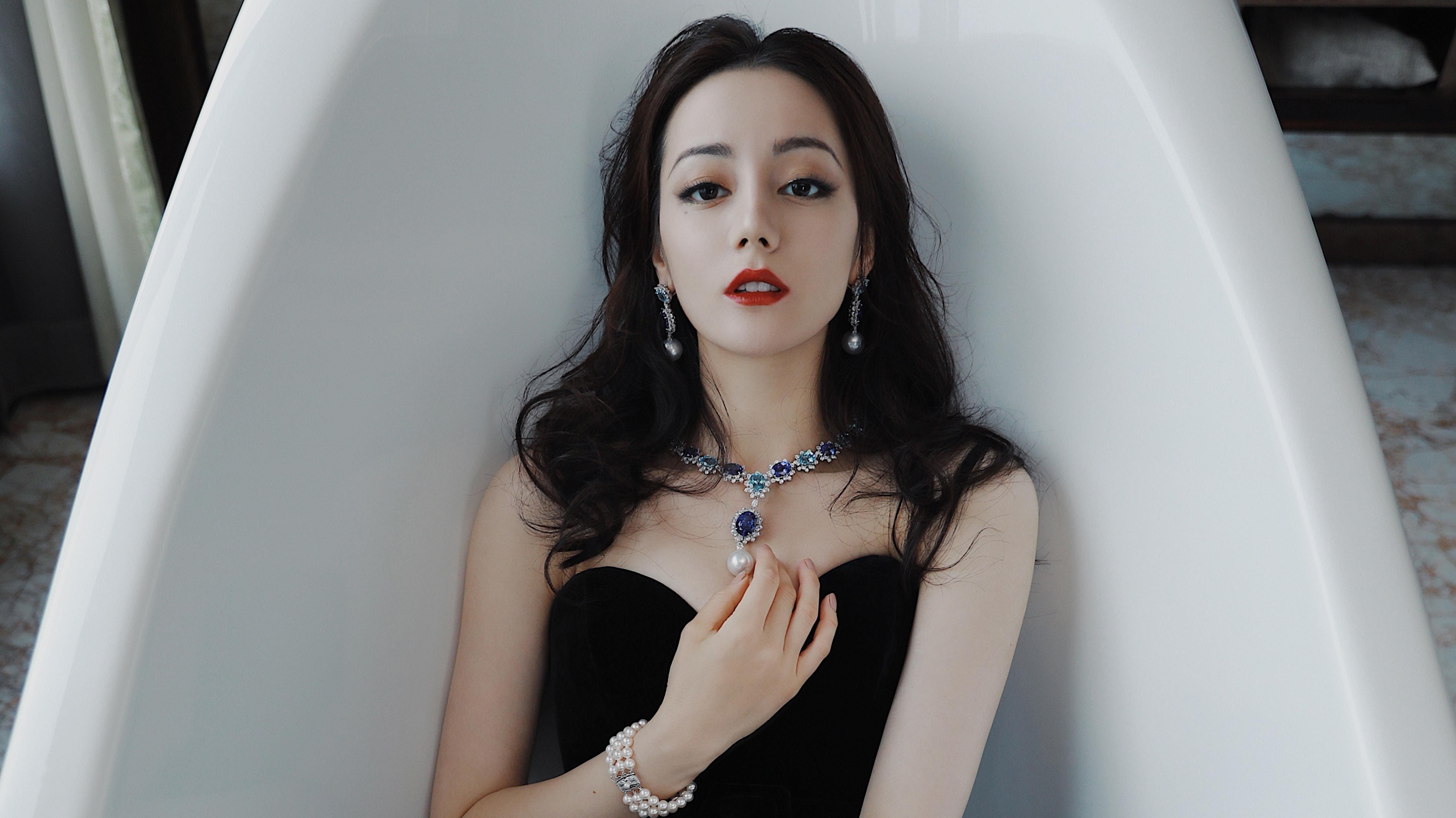 雷火电竞亚洲先驱-帕尔默的致命魅影，一次撕裂防线的个人英雄主义如何改写险胜的剧本