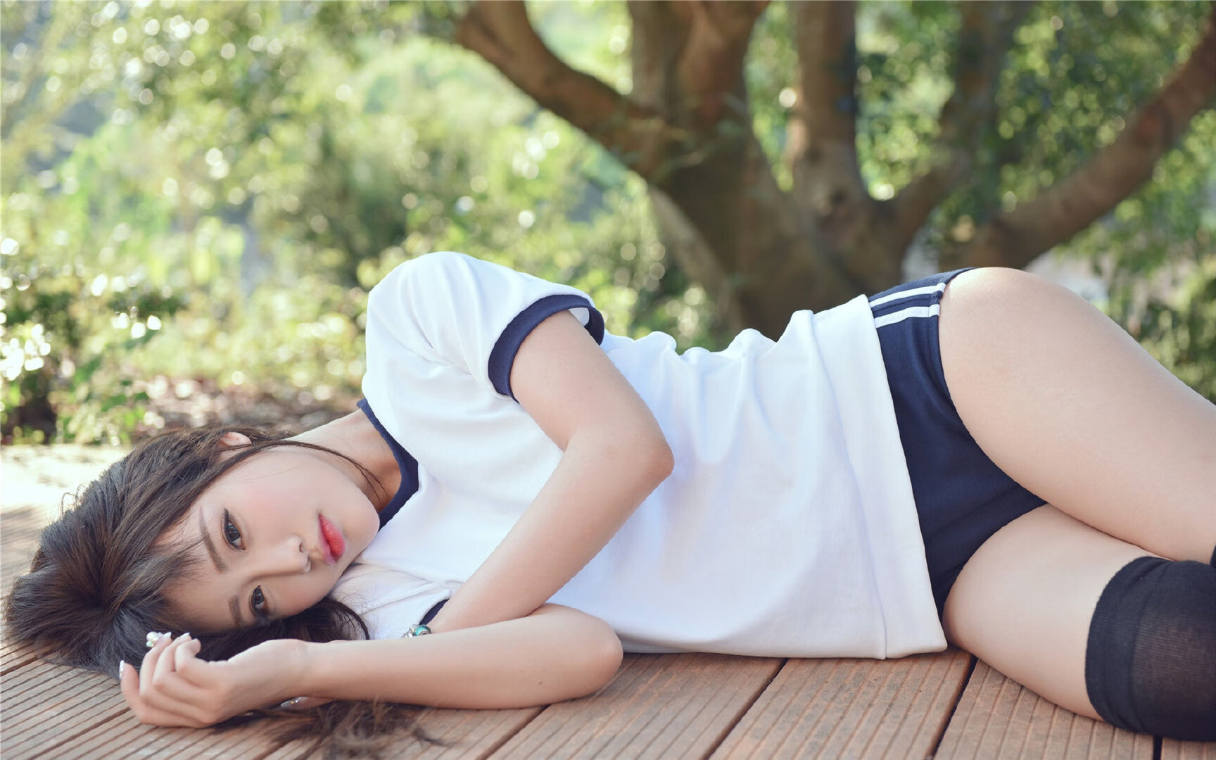 雷火电竞合作-跨越洲际的战术博弈，楚阿梅尼在奥运关键战中诠释现代足球答案